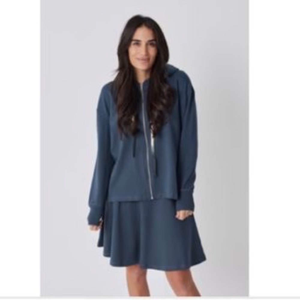Women's Zip-Up Hoodie Sweater in Slate Blue